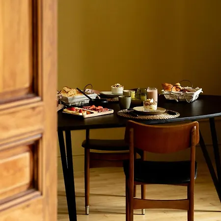 Le Domaine De Ferrat